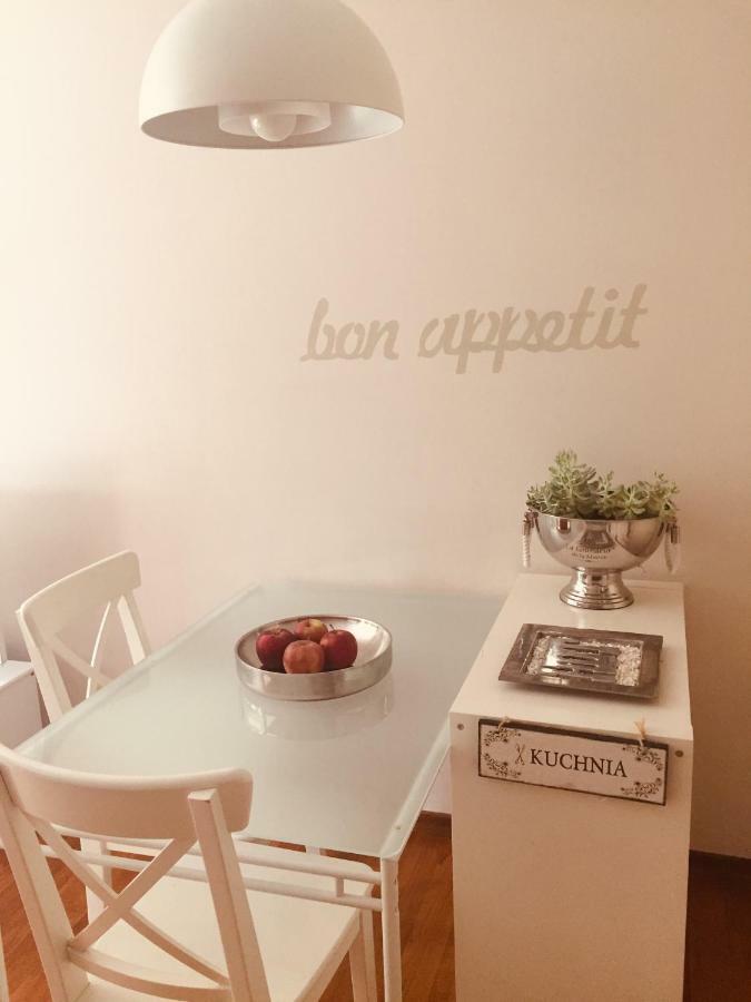 Lux Apartament Poznan, Ul. Mostowa 19 D/5 Buitenkant foto